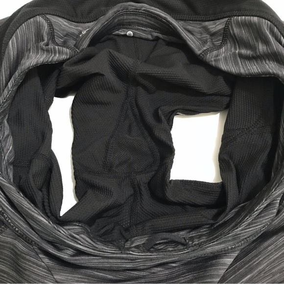 Athleta Bustle Skirt Skort in Spacedye Gray Size Small - Picture 3 of 7